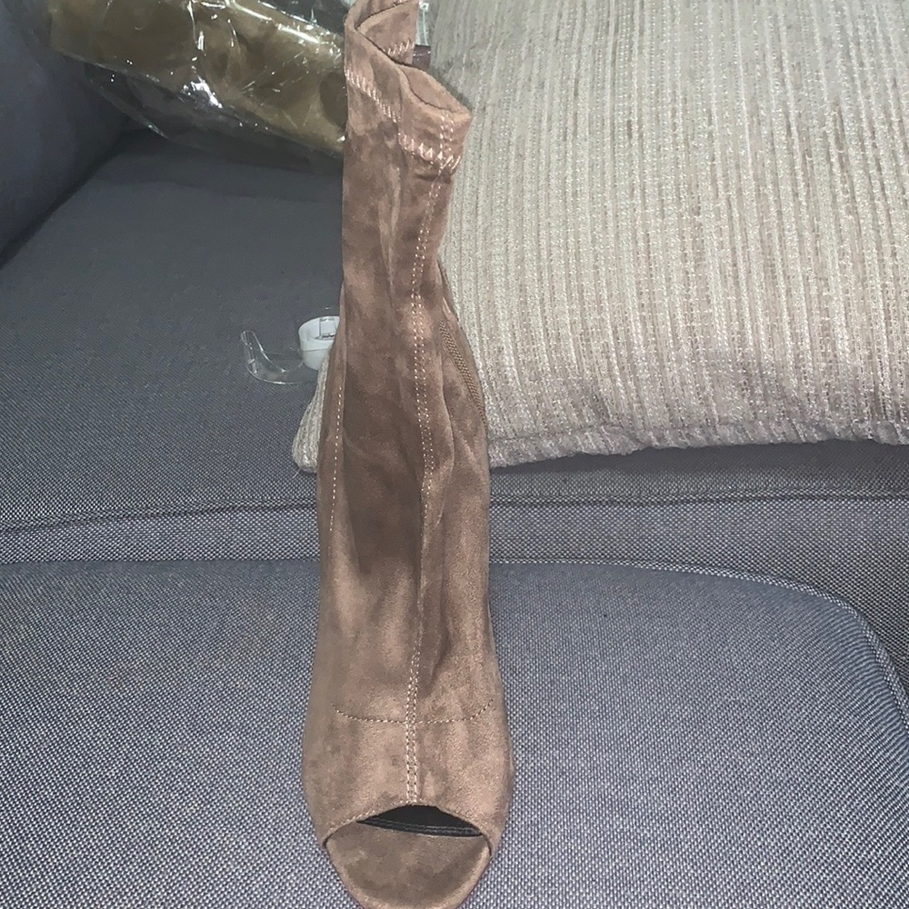 Suede Material Open Toed Ankle Booties Size 9 - image 2